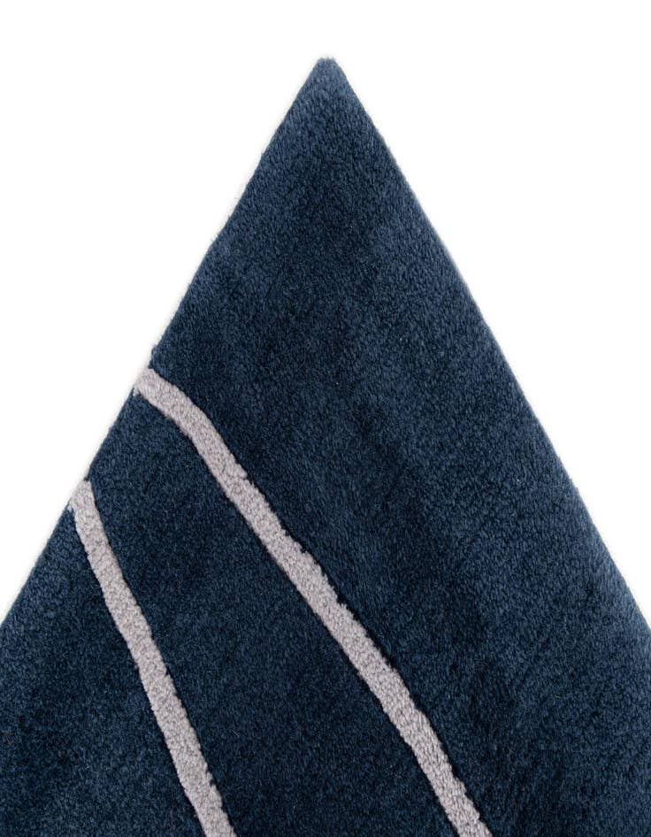 Detail image of  8' 4 x 10' 9  Hand Knotted Nepal Wool Rug