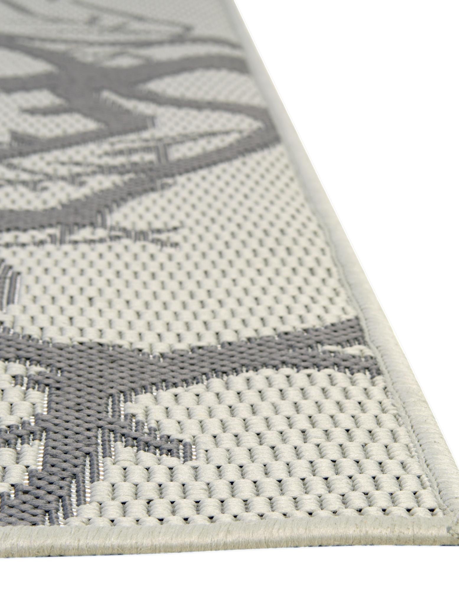 Light Gray 4' x 6' Botanical Outdoor Rug | Rugs.com