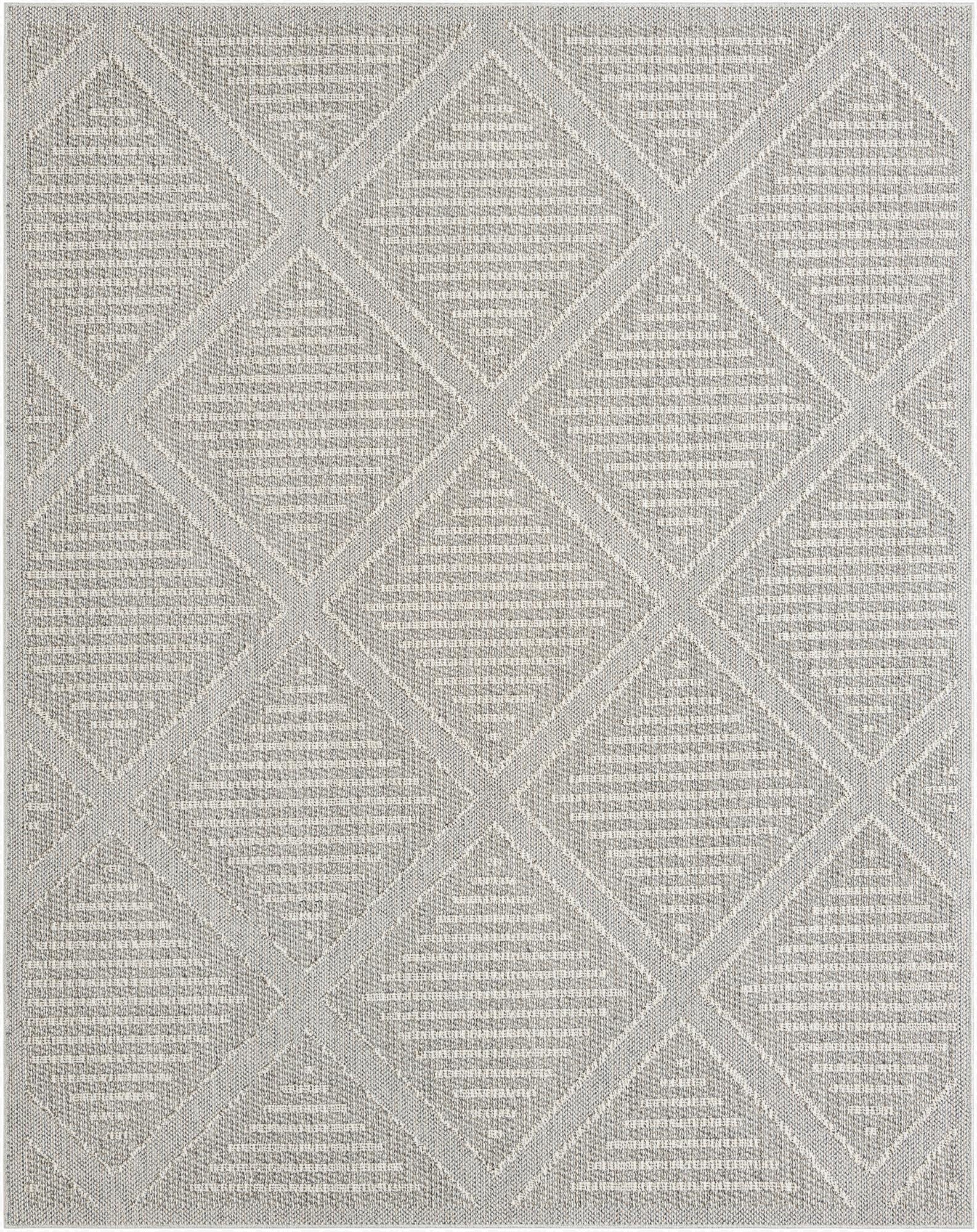  7' 10 x 10'  Washable Lattice Indoor / Outdoor Rug