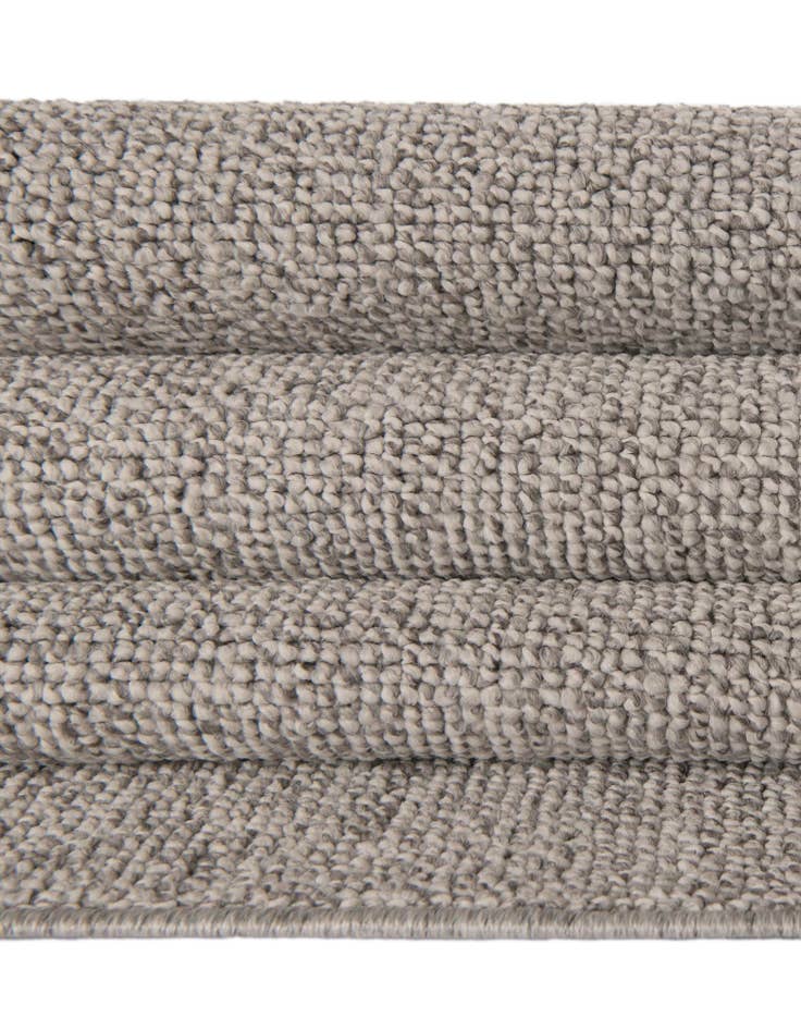 Detail image of  4' 1 x 6' 1  Washable Solid Indoor / Outdoor Rug
