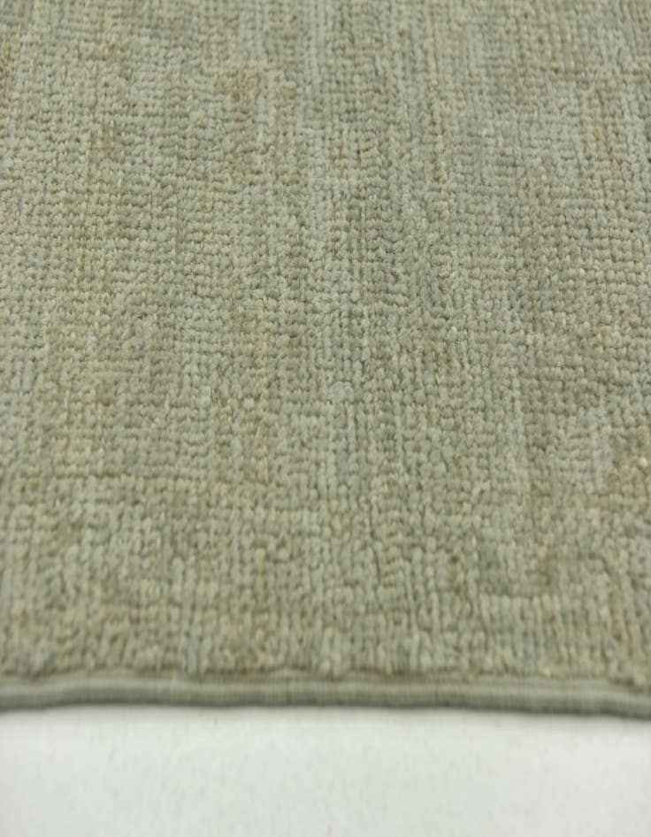 Detail image of  8' 1 x 9' 5  Hand Knotted Peshawar Ziegler Wool Rug