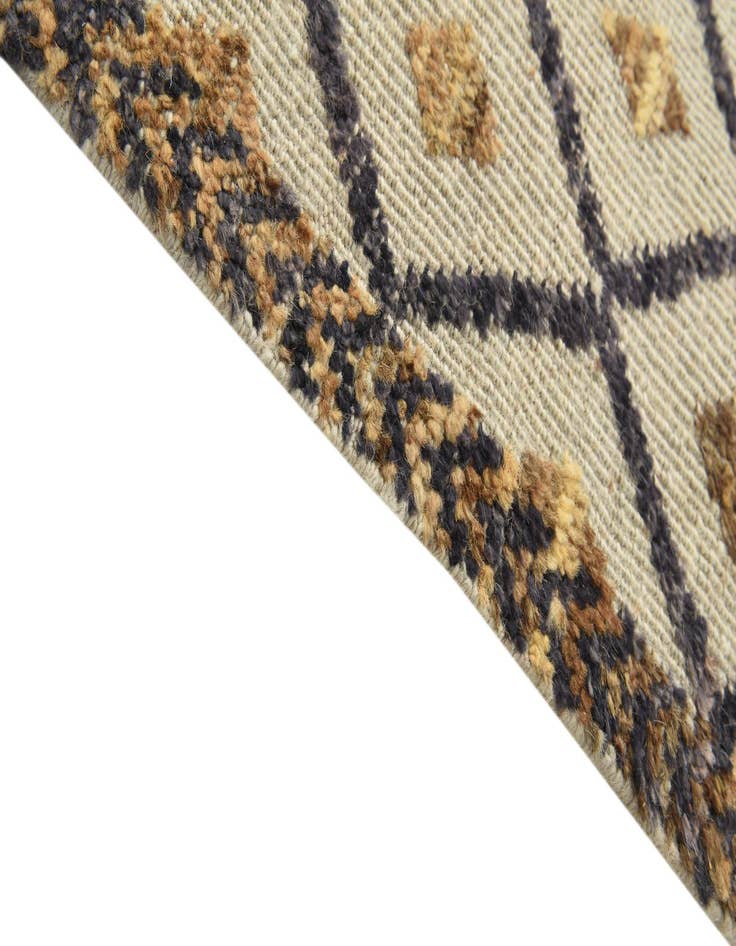 Detail image of  8' x 10' 5  Hand Knotted Peshawar Ziegler Wool Rug