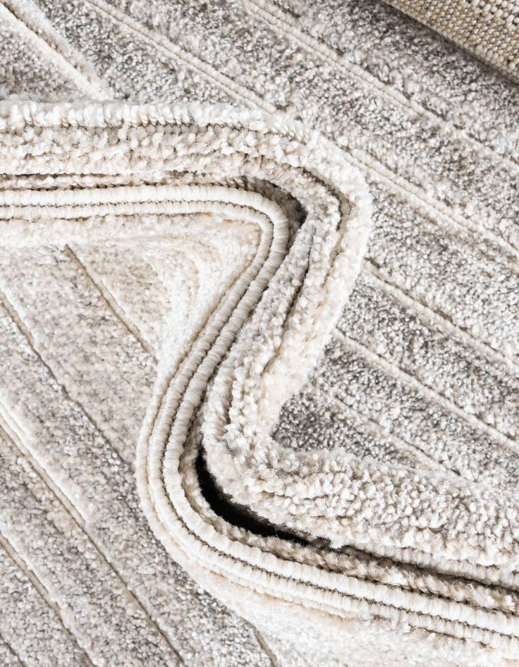 Detail image of  4' x 6'  Washable Sabrina Soto Ola Indoor / Outdoor Rug