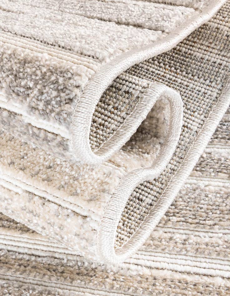 Detail image of  4' x 6'  Washable Sabrina Soto Ola Indoor / Outdoor Rug