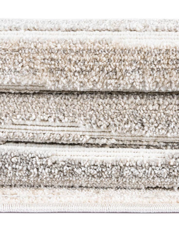 Detail image of  4' x 6'  Washable Sabrina Soto Ola Indoor / Outdoor Rug