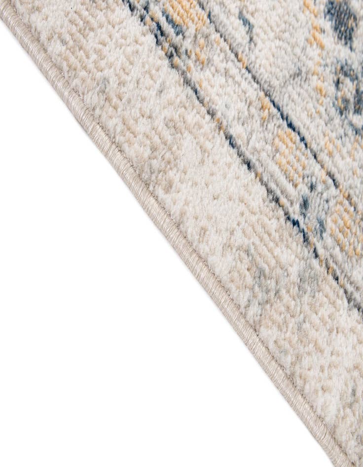 Detail image of  5' 4 x 7' 5 Santiago Rug