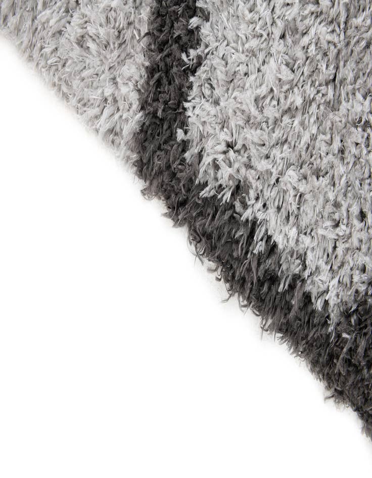Detail image of  5' 4 x 7' 7 Soft Touch Shag Rug