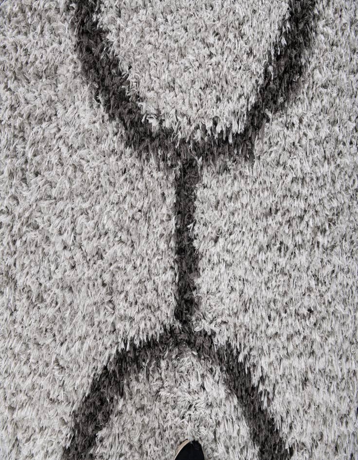 Detail image of  5' 4 x 7' 7 Soft Touch Shag Rug