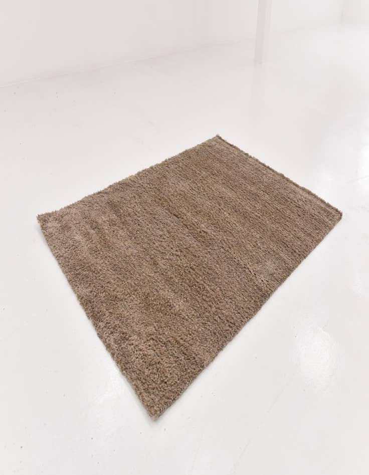 Detail image of  5' 3 x 7' 6 Solid Shag Rug