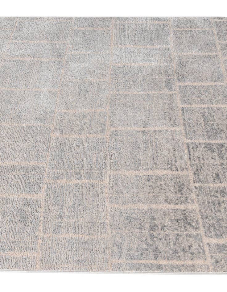 Detail image of Jill Zarin 5' x 7' 2 Uptown Rug