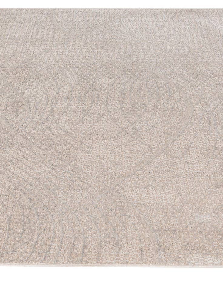 Detail image of Jill Zarin 5' 2 x 7' 5 Uptown Rug