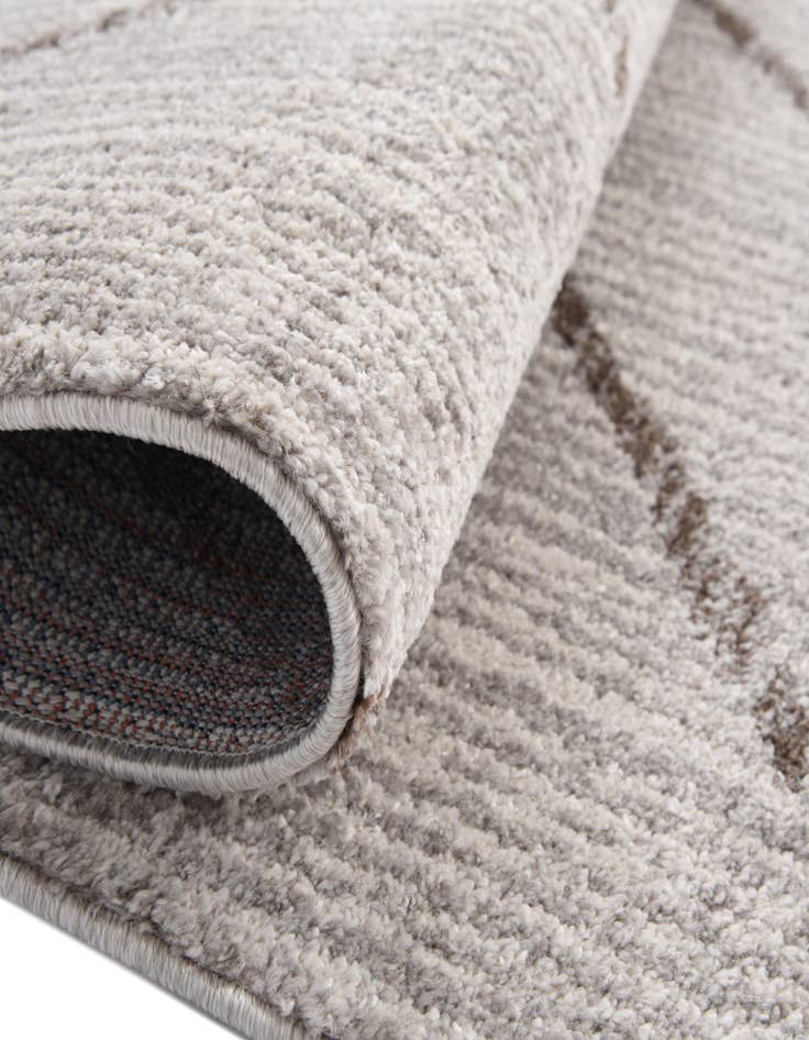 Detail image of  3' 3 x 3' 3 Aramis Round Rug