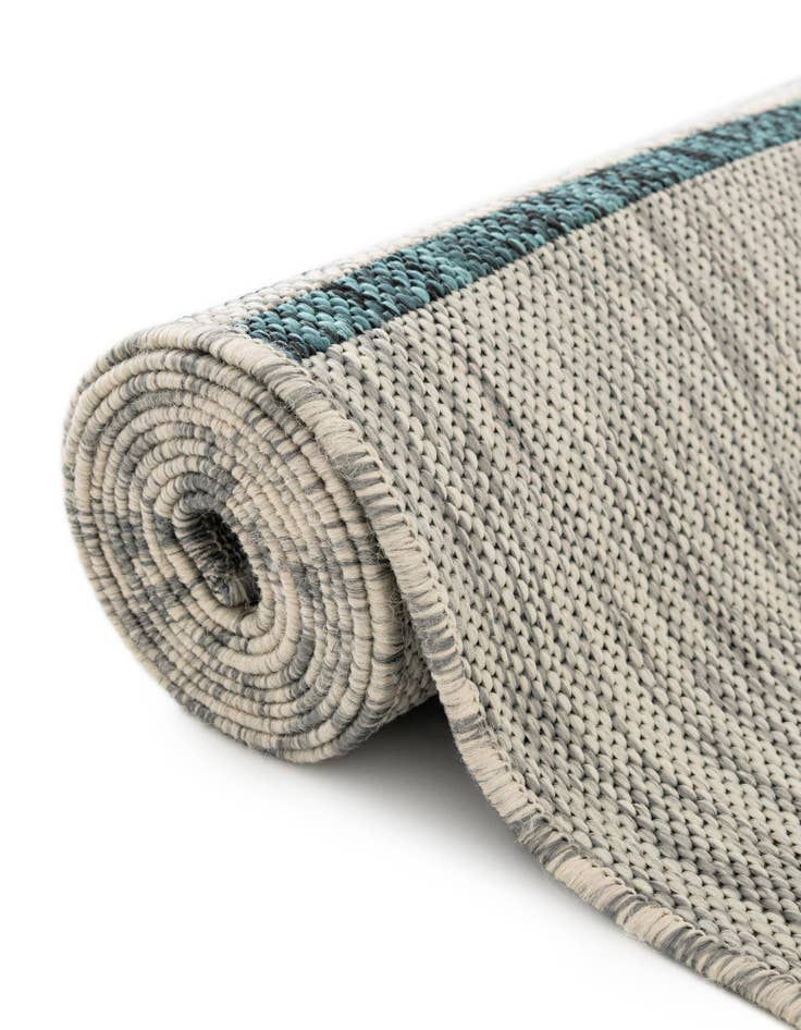 Detail image of  4' x 4'  Washable Jill Zarin Anguilla Indoor / Outdoor Round Rug