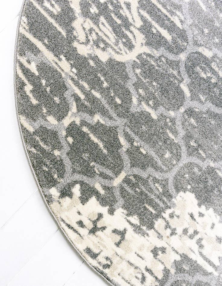 Detail image of  6' x 6' Lattice Round Rug