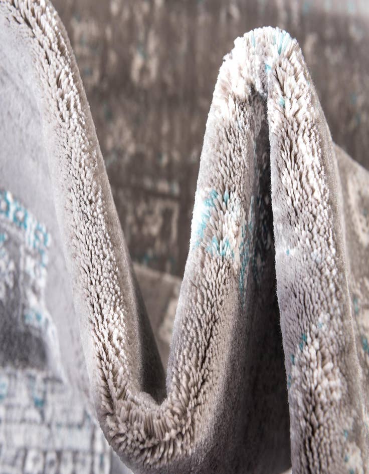 Detail image of  4' x 4' Modern Classical Round Rug