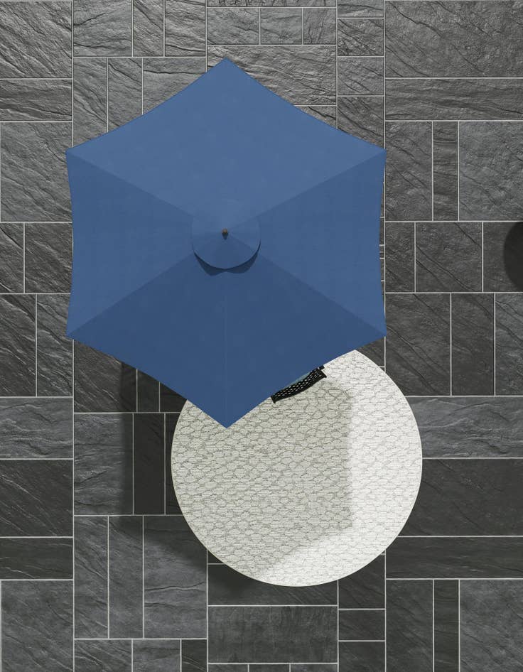 Detail image of  7' 10 x 7' 10  Washable Safari Indoor / Outdoor Round Rug