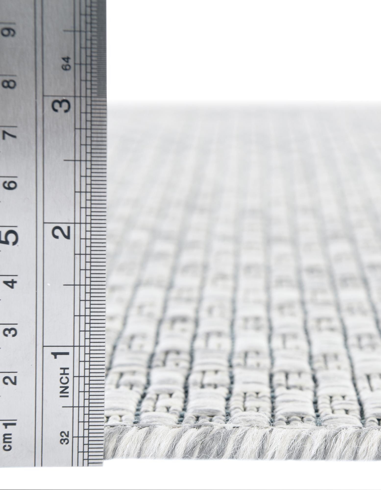 Light Gray 8' x 8' Solid Indoor / Outdoor Round Rug | Rugs.com