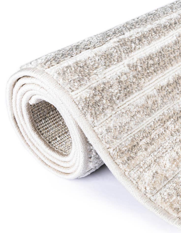 Detail image of  8' x 8'  Washable Sabrina Soto Ola Indoor / Outdoor Round Rug