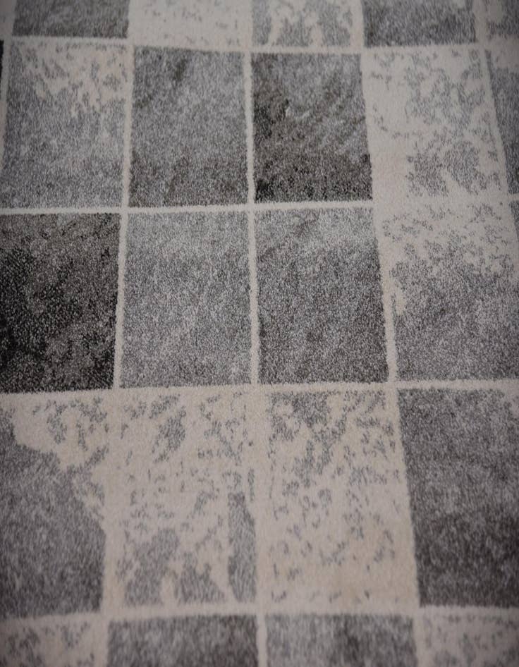 Detail image of  6' x 6' Savannah Round Rug