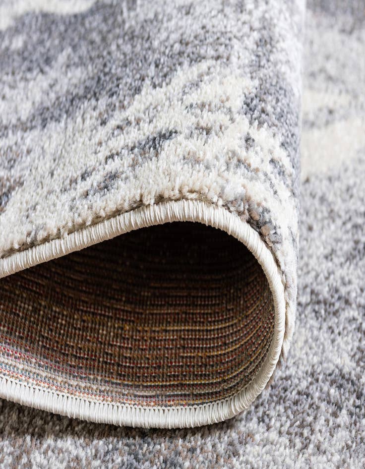 Detail image of  2' 7 x 10'  Washable Amalfi Runner Rug