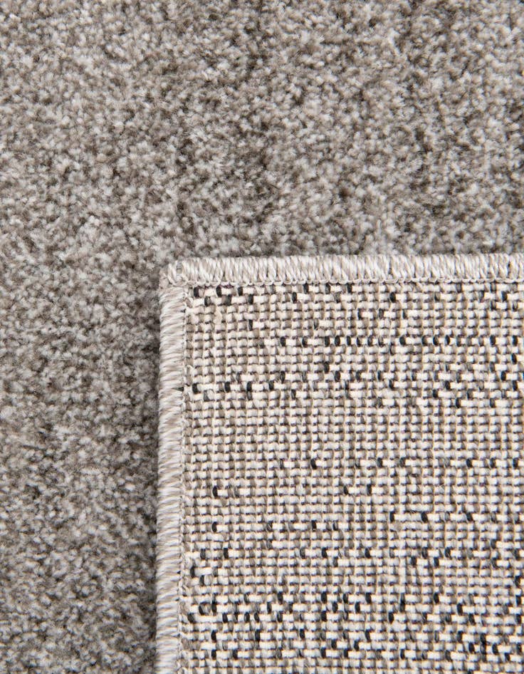 Detail image of  2' 7 x 10' Angelica Runner Rug
