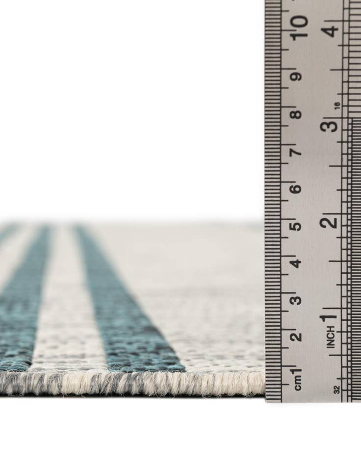 Detail image of  2' x 8'  Washable Jill Zarin Anguilla Indoor / Outdoor Runner Rug