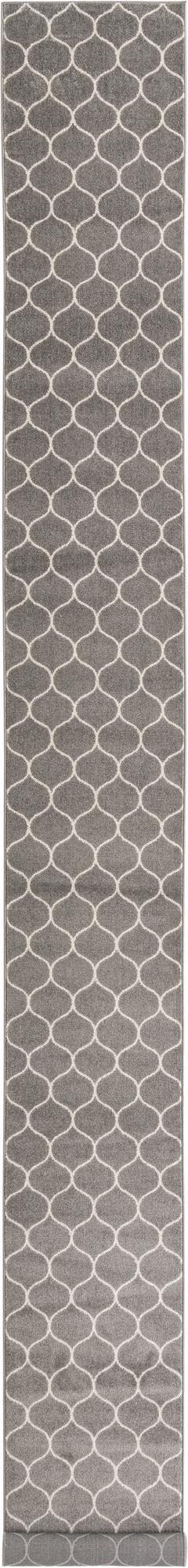  2' 6 x 24' Lattice Frieze Runner Rug