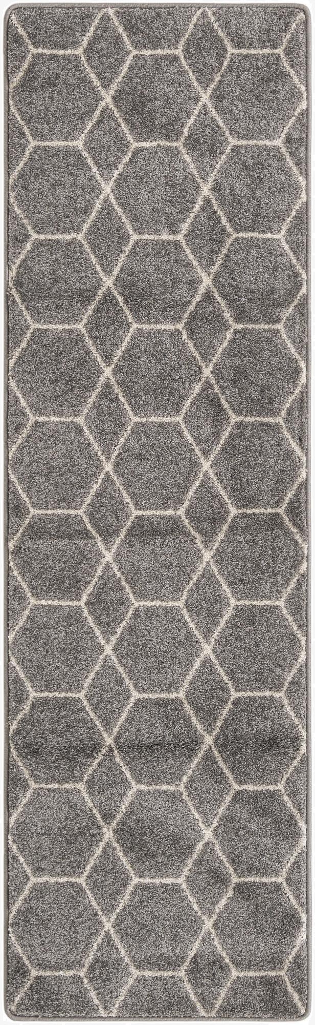  2' x 7' Lattice Frieze Runner Rug