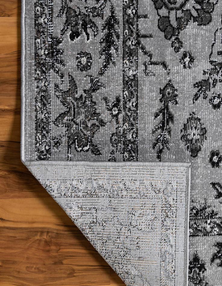 Detail image of  2' 7 x 10' Lucerne Runner Rug