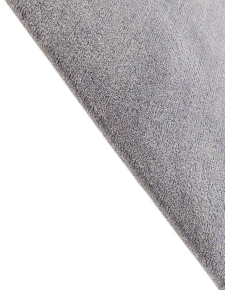 Detail image of  2' 10 x 6' 3  Hand Knotted Nepal Wool Runner Rug