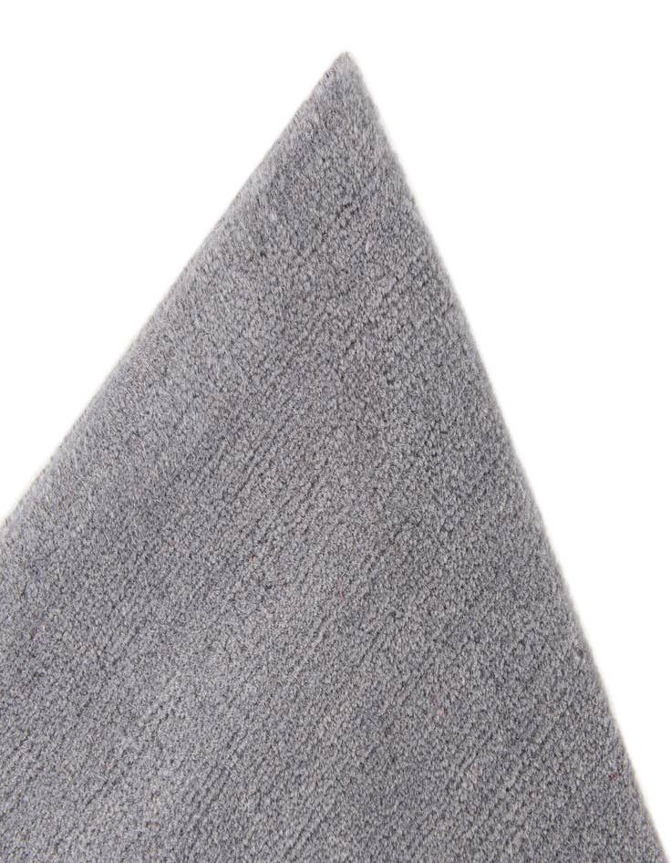 Detail image of  2' 10 x 6' 3  Hand Knotted Nepal Wool Runner Rug