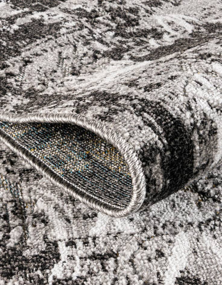 Detail image of  2' x 6'  Washable Botanical Indoor / Outdoor Runner Rug