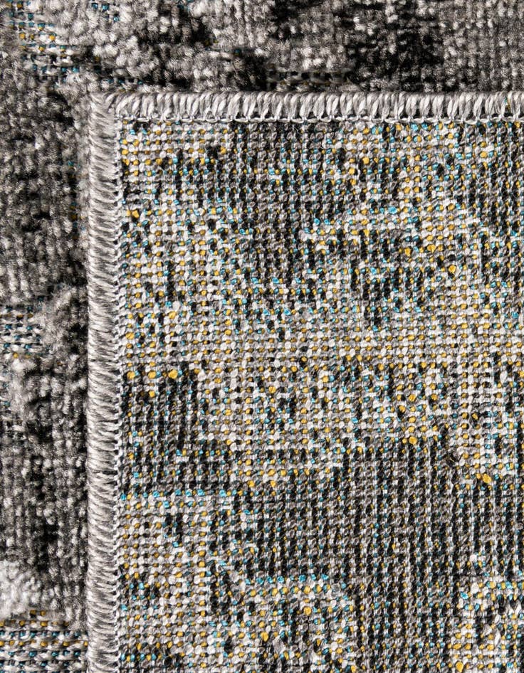 Detail image of  2' x 6'  Washable Botanical Indoor / Outdoor Runner Rug