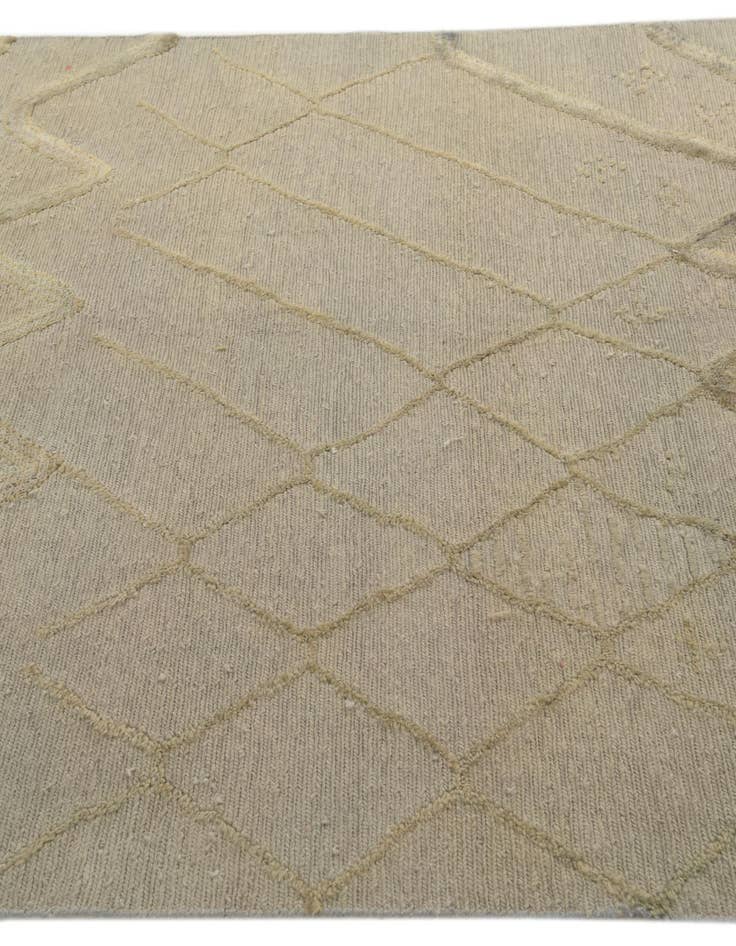 Detail image of  6' 6 x 7' 9  Hand Knotted Darya Wool Square Rug