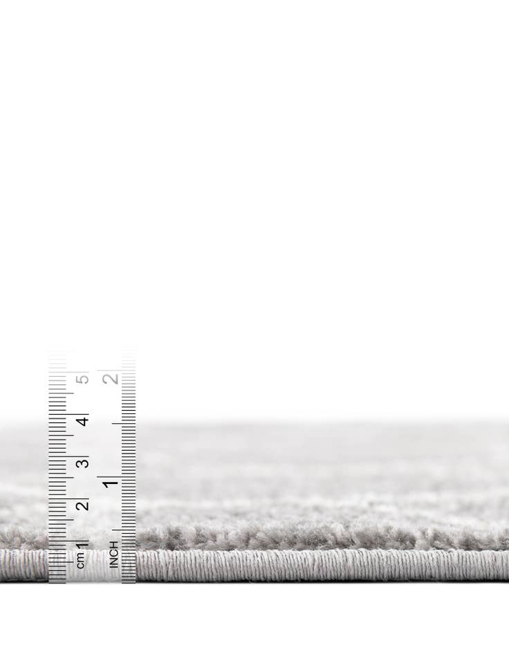 Detail image of  4' x 4' Lattice Frieze Square Rug