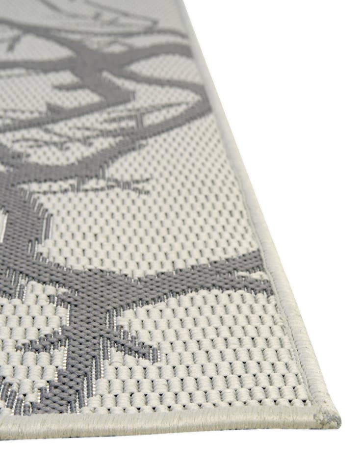 Detail image of  6' x 6'  Washable Botanical Indoor / Outdoor Square Rug