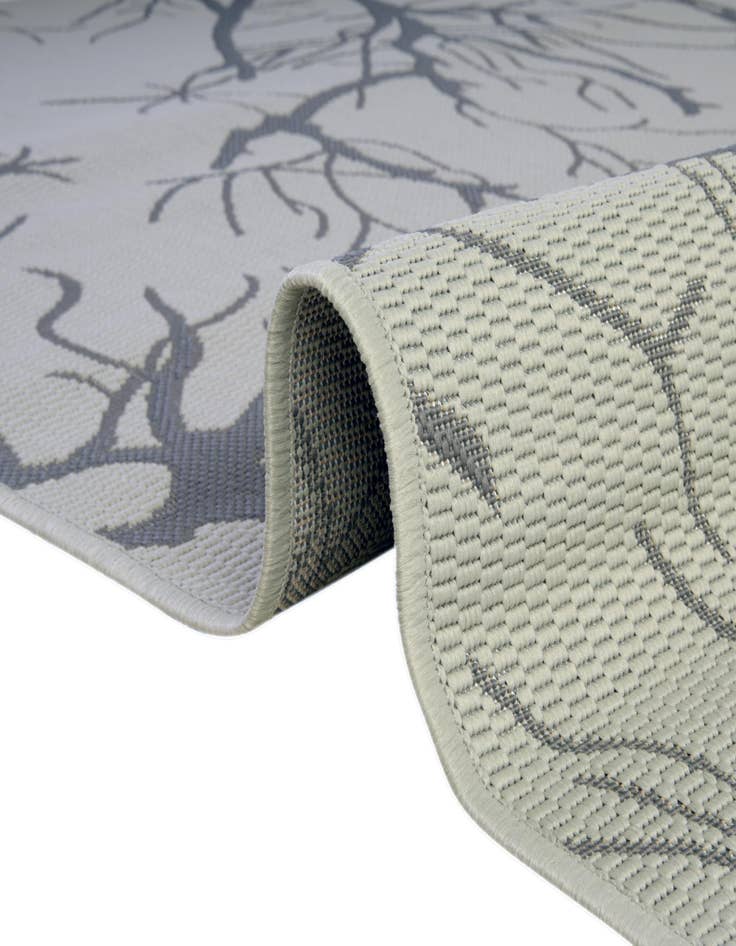 Detail image of  6' x 6'  Washable Botanical Indoor / Outdoor Square Rug