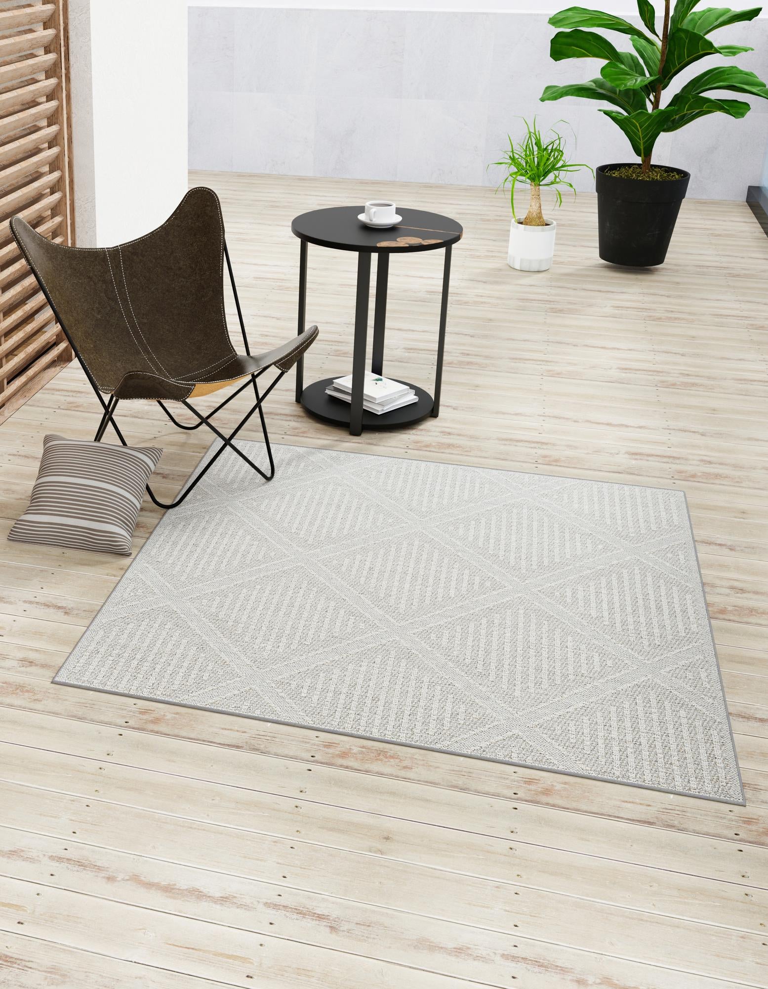 Light Gray 7' 10 x 7' 10 Lattice Indoor / Outdoor Square Rug | Rugs.com
