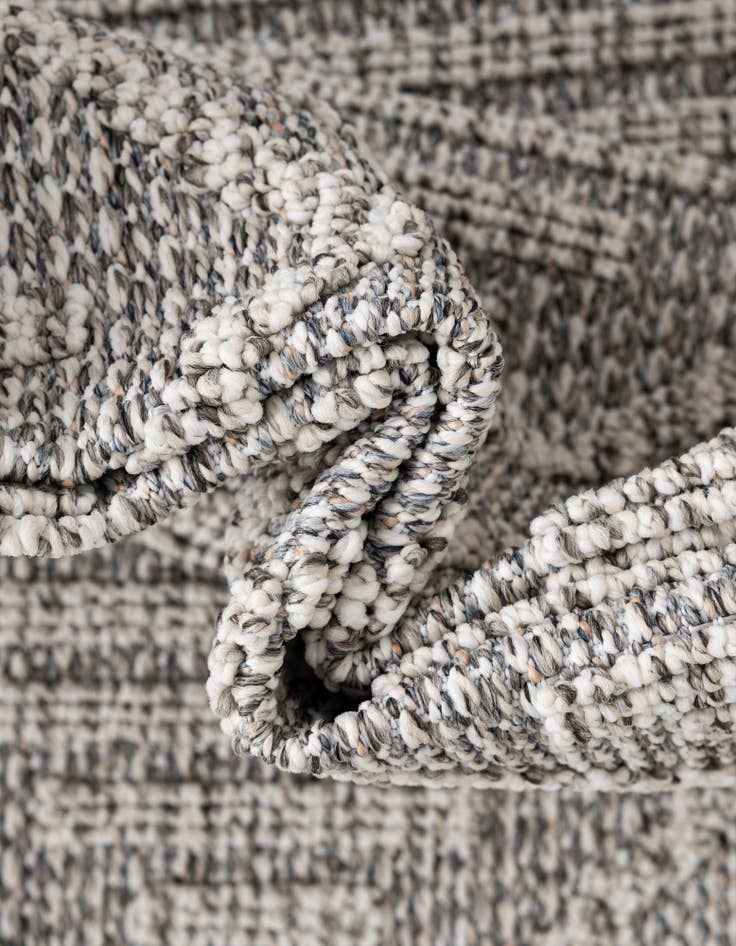 Detail image of  7' 10 x 7' 10  Washable Lattice Indoor / Outdoor Square Rug