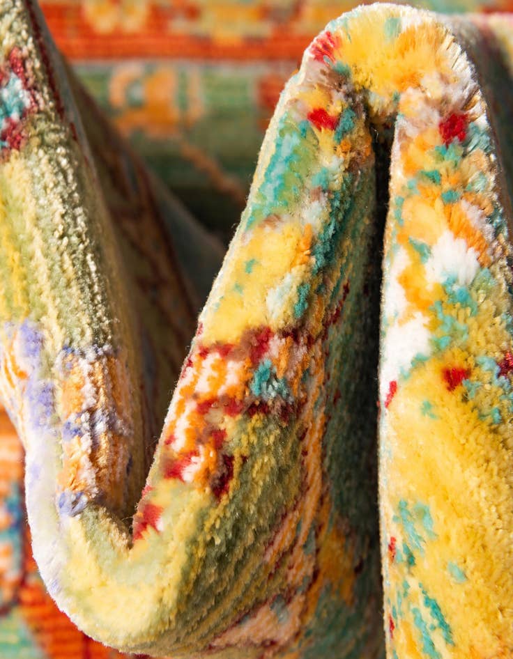 Detail image of  8' x 10' Alexis Rug