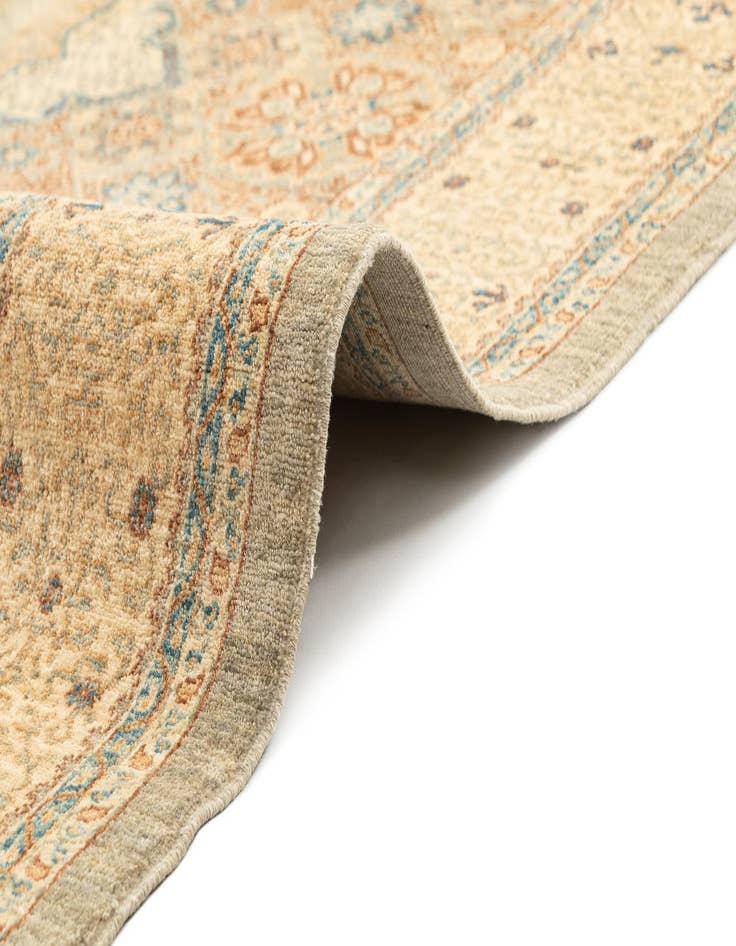 Detail image of  6' 9 x 9' 9  Hand Knotted Amina Rug