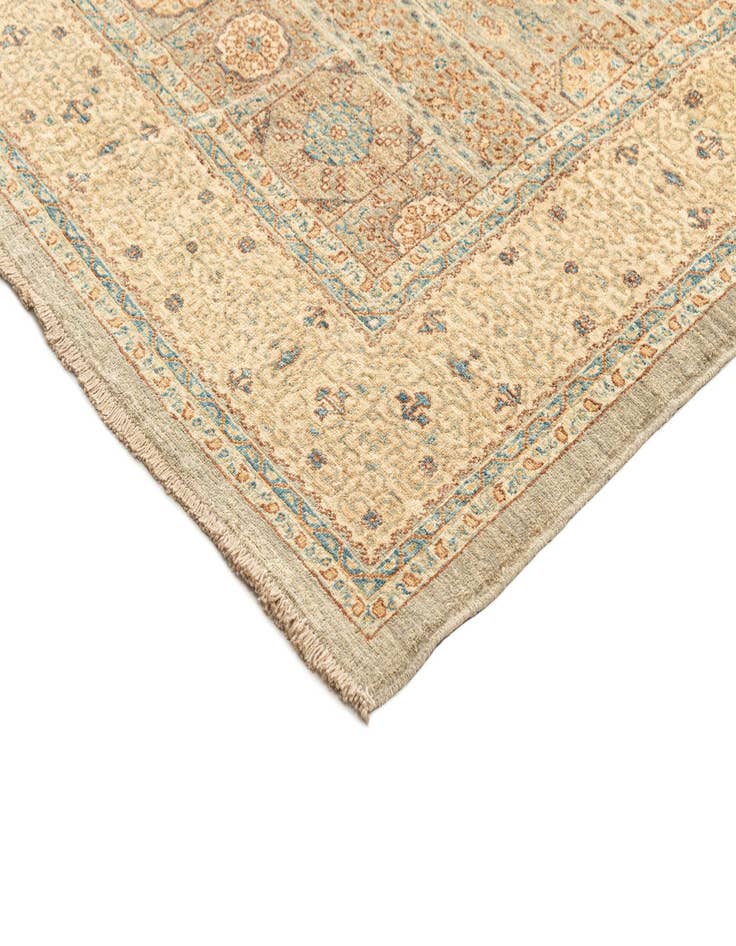 Detail image of  6' 9 x 9' 9  Hand Knotted Amina Rug