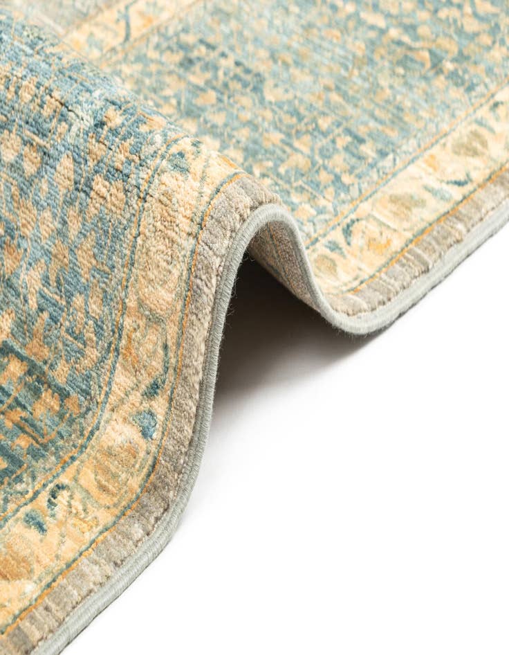 Detail image of  8' 2 x 9' 9  Hand Knotted Amina Rug