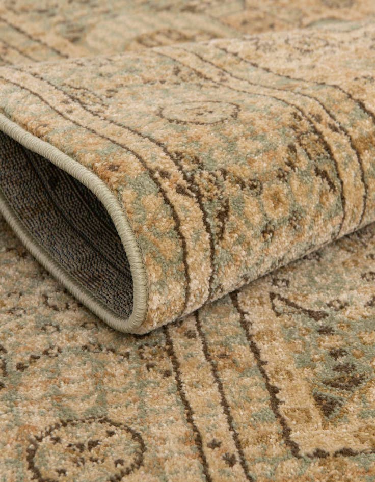 Detail image of  7' x 10' Amina Rug