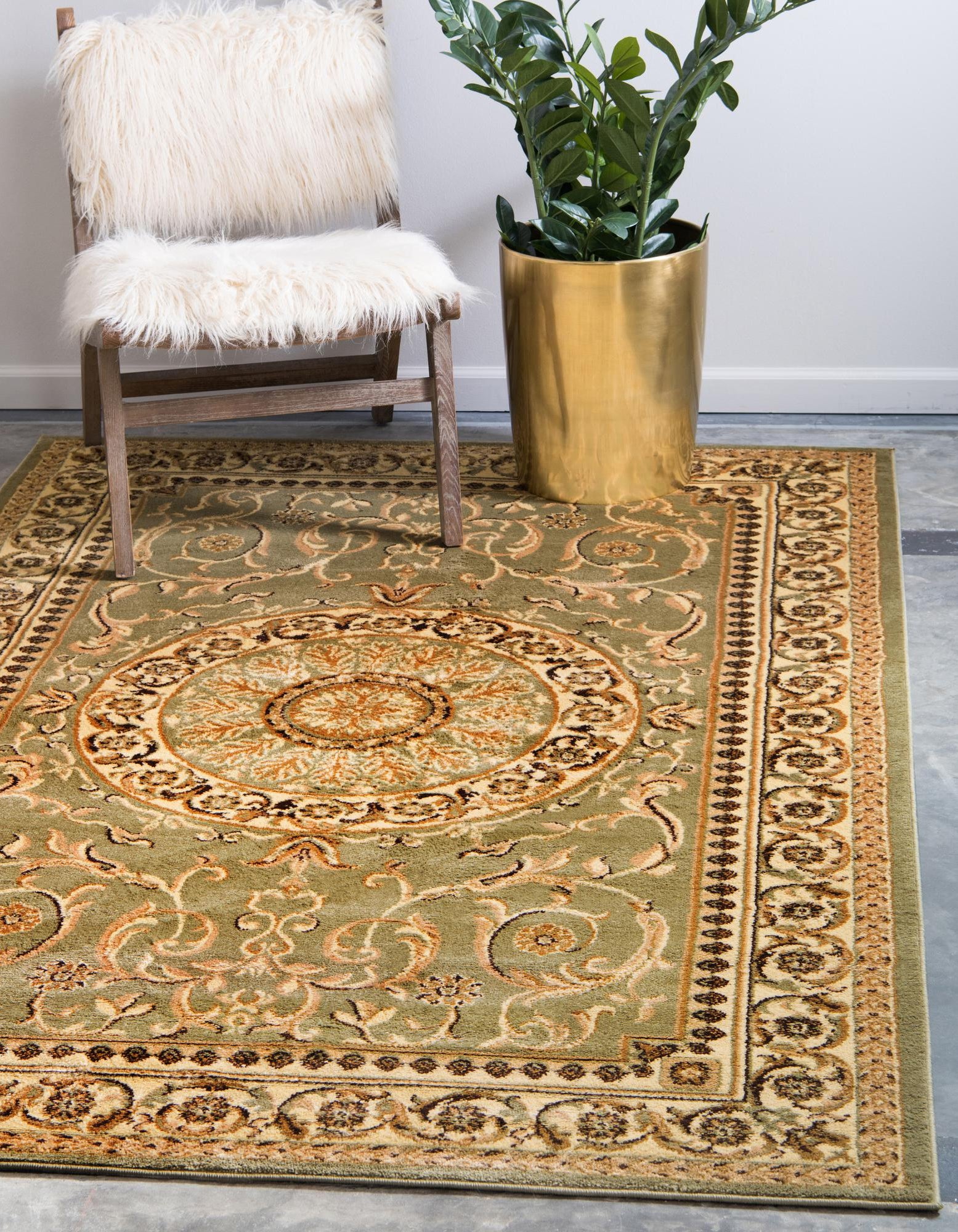 Light Green 10' x 13' Chateau Rug | Rugs.com