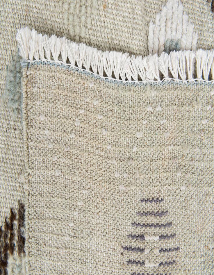 Detail image of  8' 10 x 12'  Hand Knotted Darya Wool Rug