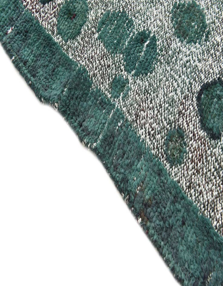 Detail image of  5' x 7'  Hand Knotted Darya Wool Rug