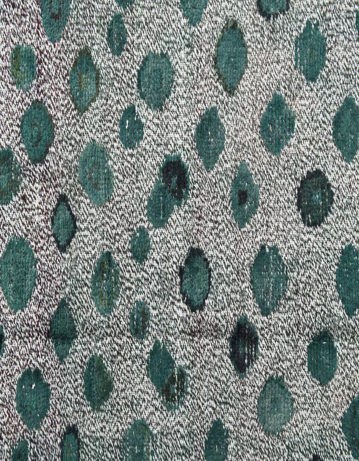 Detail image of  5' x 7'  Hand Knotted Darya Wool Rug