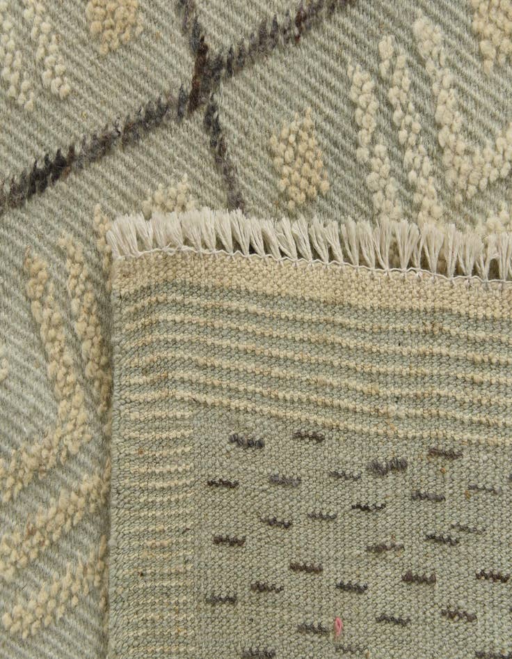 Detail image of  8' 9 x 12' 7  Hand Knotted Darya Wool Rug
