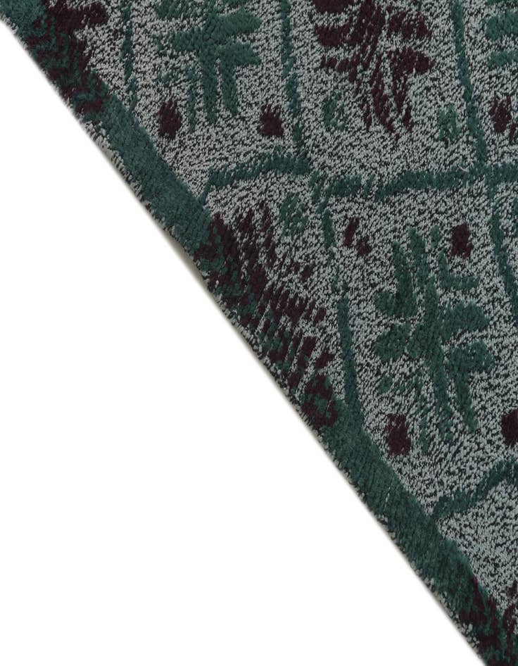 Detail image of  5' x 7' 1  Hand Knotted Darya Wool Rug